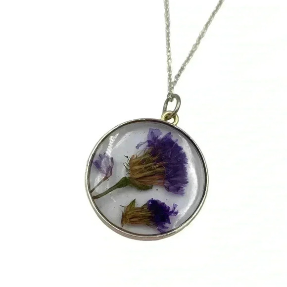Floral Preservation Art-to-Wear Statement Necklace Forget Me Not Resin Pendant - Picture 6 of 7